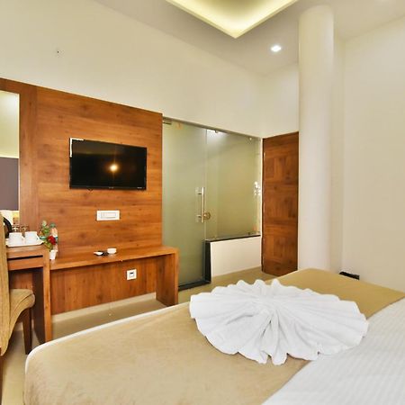 Hk Backpackers-Luxury Rooms & Dormitory Amritsar Exterior foto