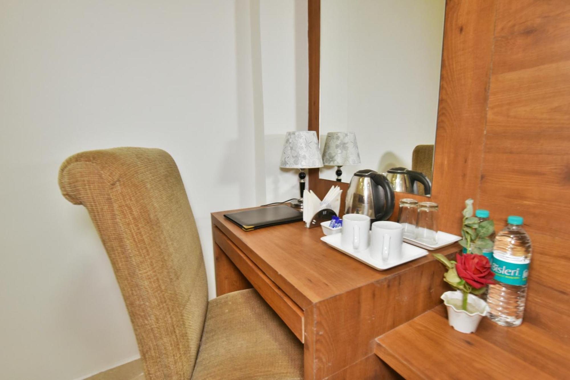 Hk Backpackers-Luxury Rooms & Dormitory Amritsar Exterior foto