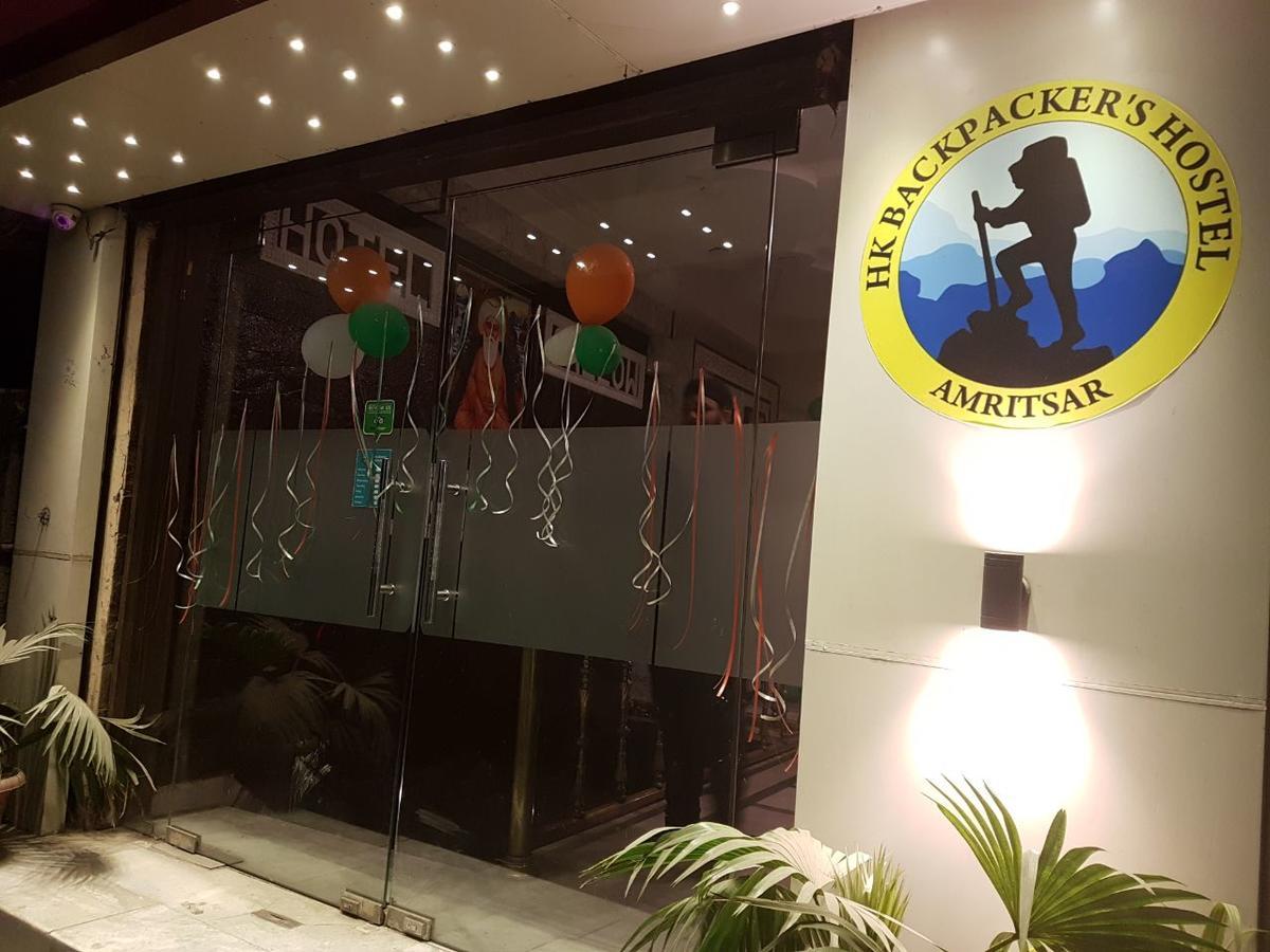 Hk Backpackers-Luxury Rooms & Dormitory Amritsar Exterior foto