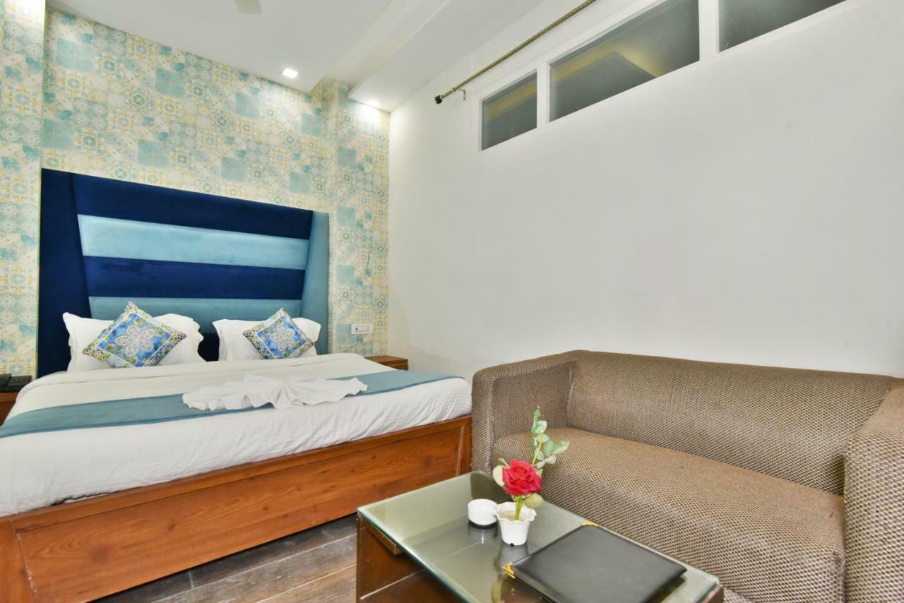 Hk Backpackers-Luxury Rooms & Dormitory Amritsar Exterior foto